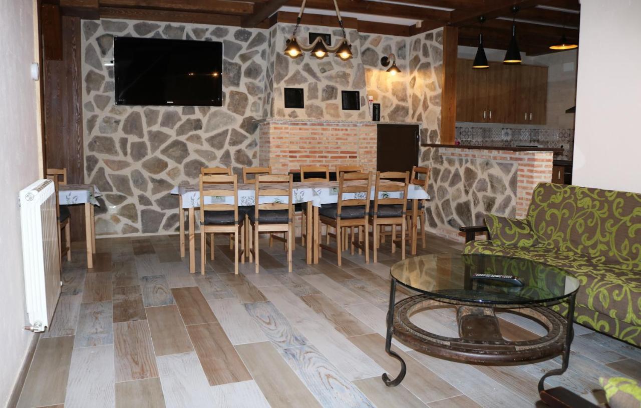 Casa Rural "La Cerecera" Los Navalucillos Extérieur photo